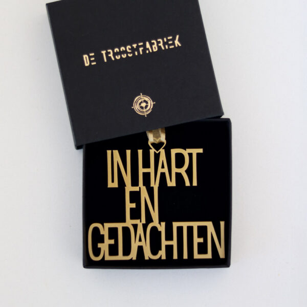 Hanger 'In hart en gedachten' goud